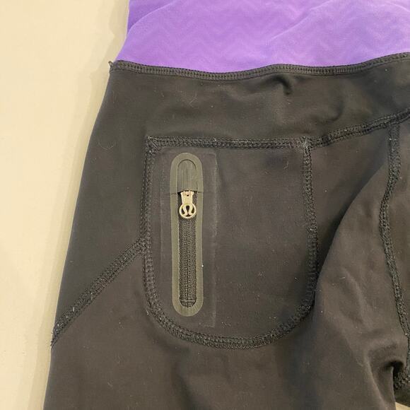 Lululemon Capri Leggings Black and Purple Size 4 - Picture 5 of 10